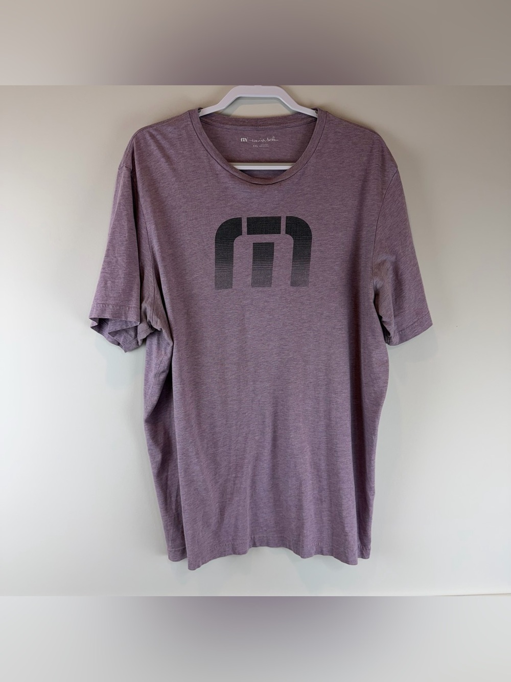 Travis Mathew Purple Black Logo Graphic Golf Short Sleeve Tee Shirt Size XXL